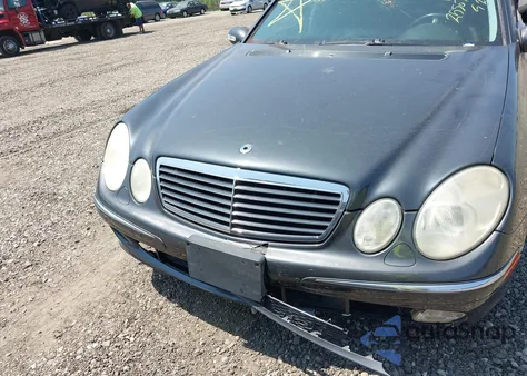 2004 Mercedes-Benz E 320 z USA, uszkodzony, nr VIN WDBUF65J94A537954